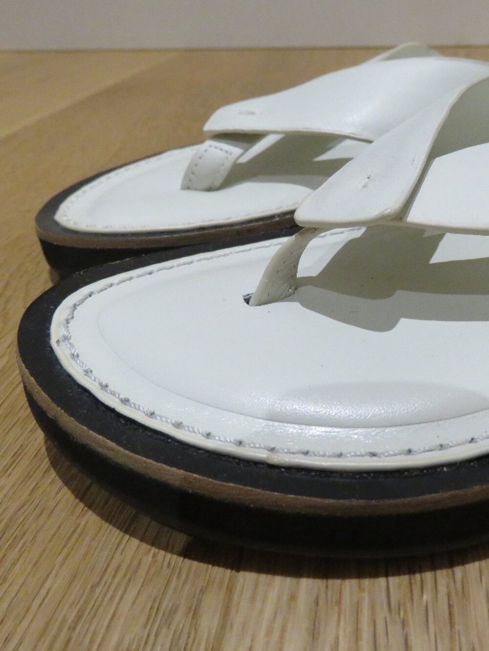 RAG & BONE Parker Thong Sandal Shoe Antique White US 6.5 Minimalist Quiet Luxury - Picture 4 of 11